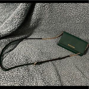 Small Green Michael Kors Purse 💚